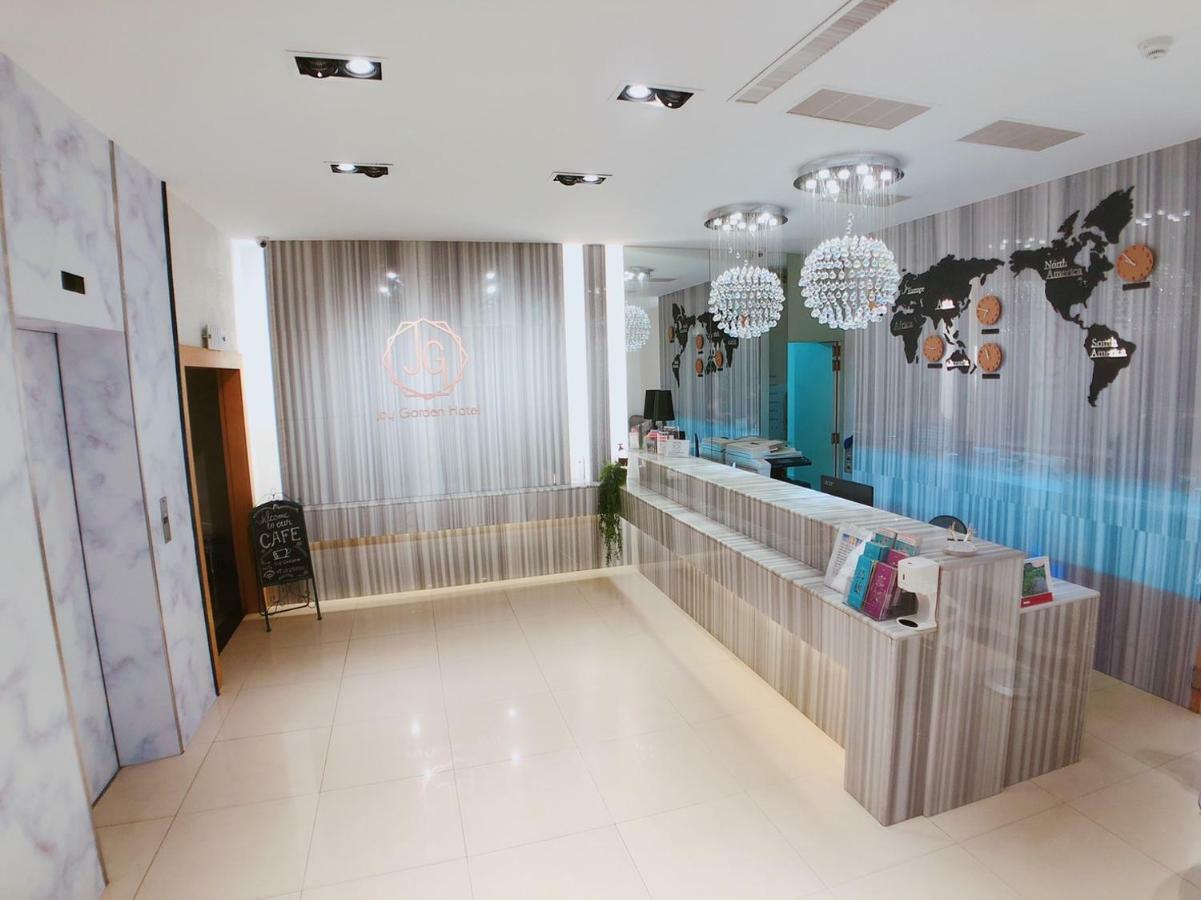 Joy Garden Hotel Kaohsiung Exterior photo